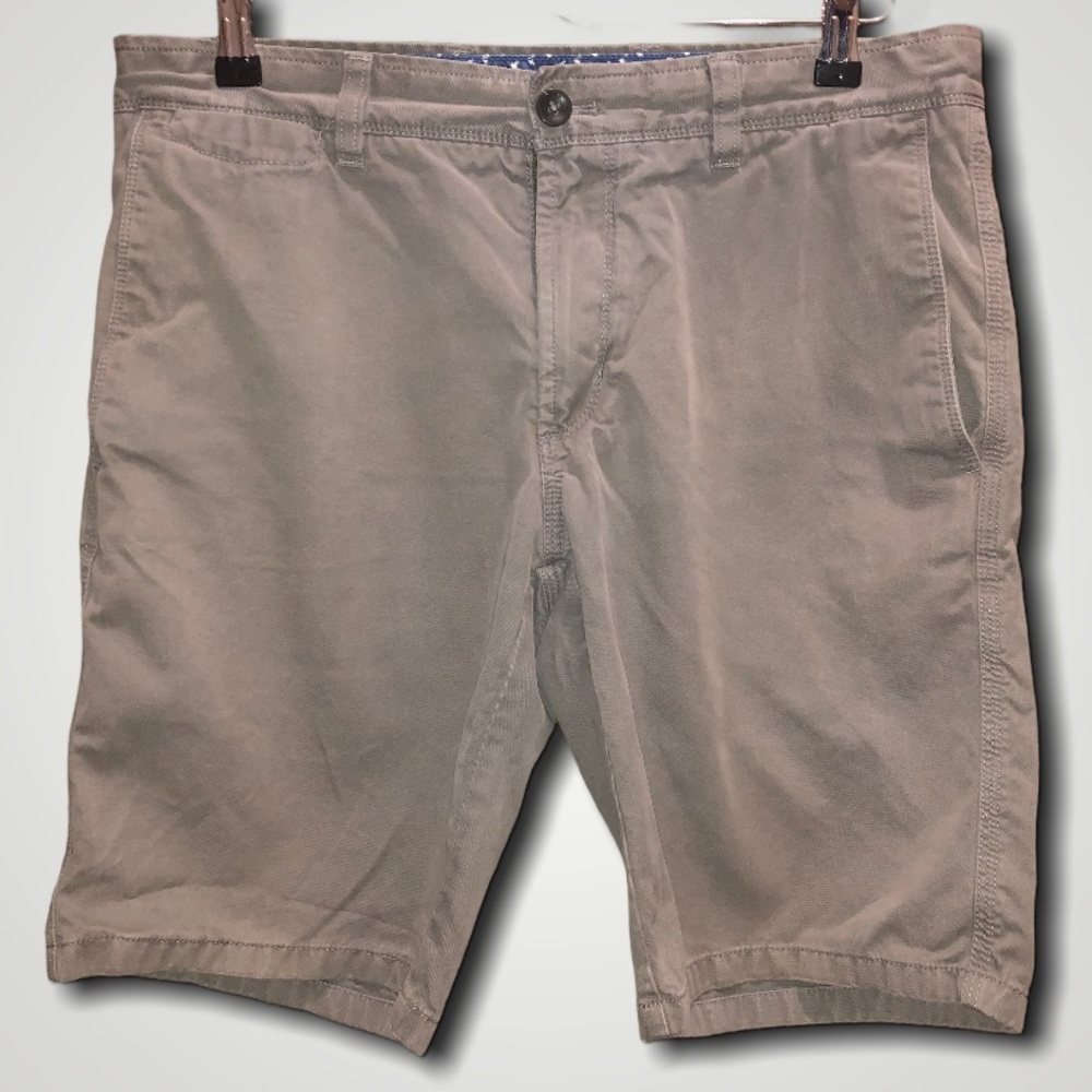 Banana Republic Gray Aiden Shorts Cotton Size 32